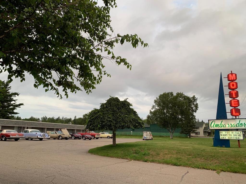 Ambassador Motel Sault Ste. Marie Dış mekan fotoğraf